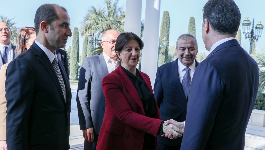 DEM Parti heyetinden açıklama: “Öcalan, Kürt meselesini çatışma zemininden çıkarmak istiyor”