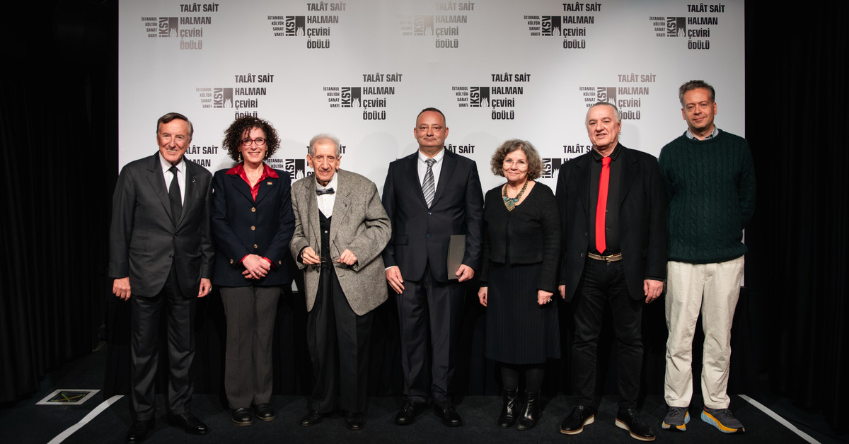 Talât Sait Halman Çeviri Ödülü Ali Volkan Erdemir’e sunuldu